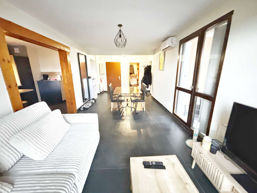 Appartement à BOURGOIN-JALLIEU