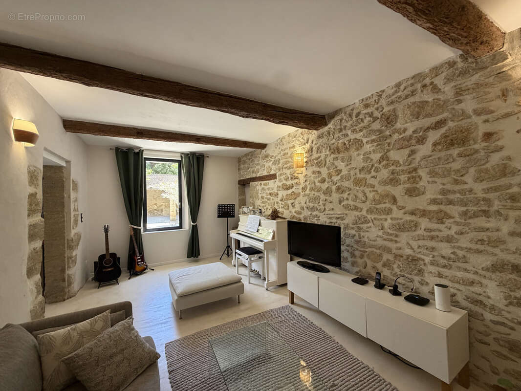 Maison à SARRIANS