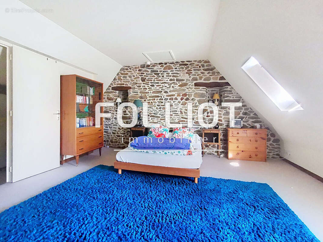 Maison  coeur de bourg de Saint Jean le Thomas - photo 9