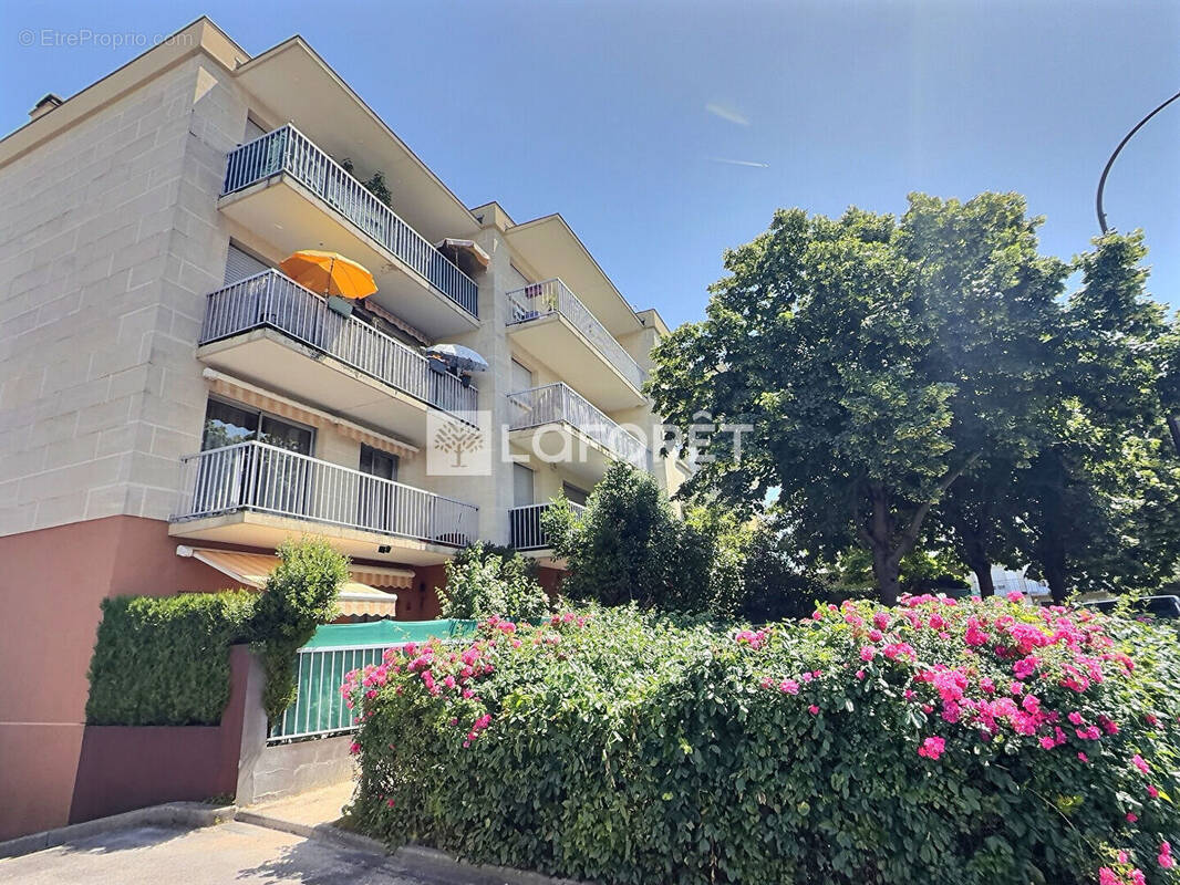 Appartement à VITRY-SUR-SEINE