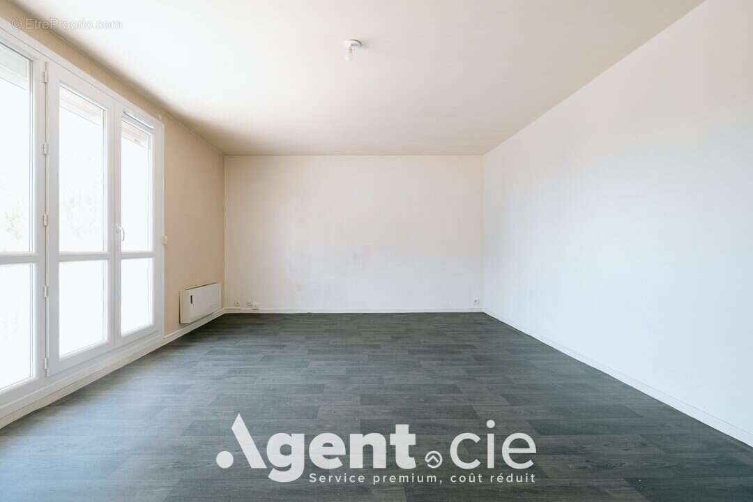 Appartement 66 m² à Caen  - photo 7
