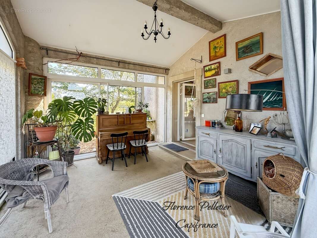 Maison à vendre 3 pièces CUQ TOULZA (81) - Terrain de 9 900 m² et dépendances - photo 4