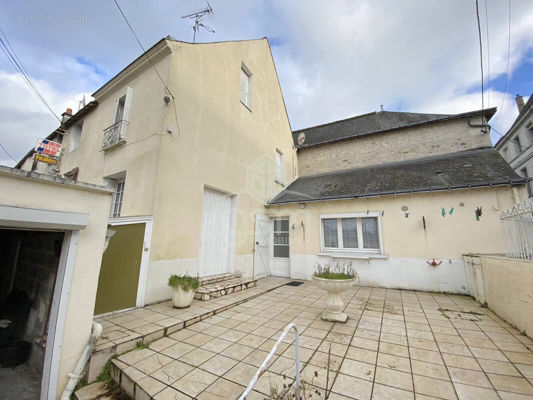 Maison 97 m² à Sainte-Maure-De-Touraine  - photo 8