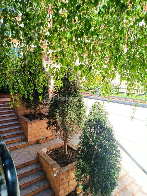 F3  avec balcon plein sud TRAVERSANT VUE dégagée! - photo 5
