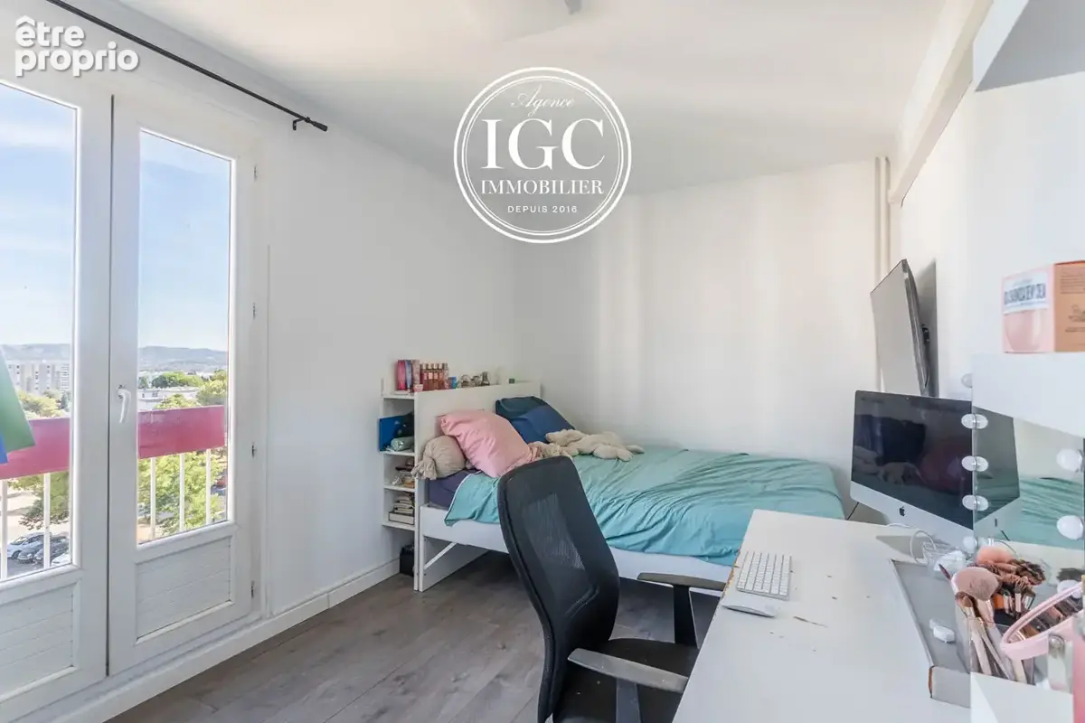 A vendre appartement type 4 vitrolles centre ville - photo 12