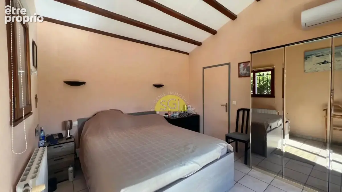 Belle Villa 4 faces avec piscine et sous-sol complet. - photo 16