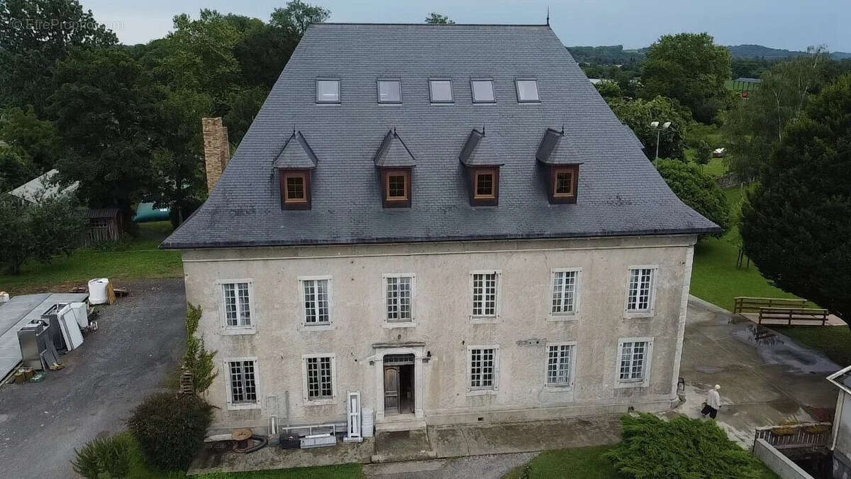 Autre à NAVARRENX