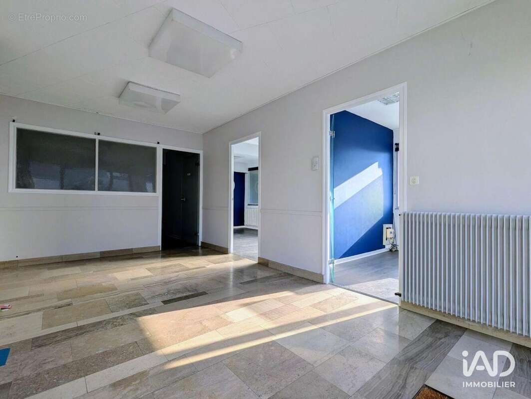 Commerce 86 m² à Bethune  - photo 3