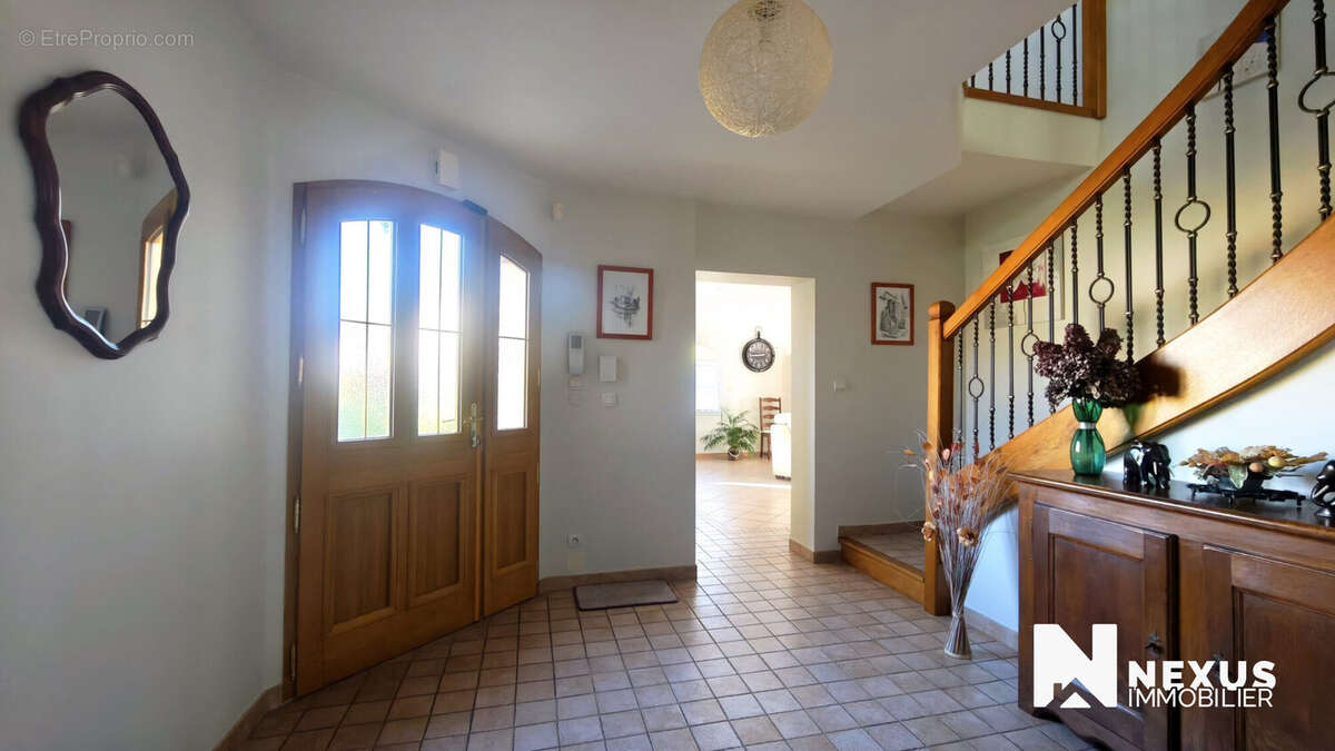 Maison à SAINT-GERMER-DE-FLY