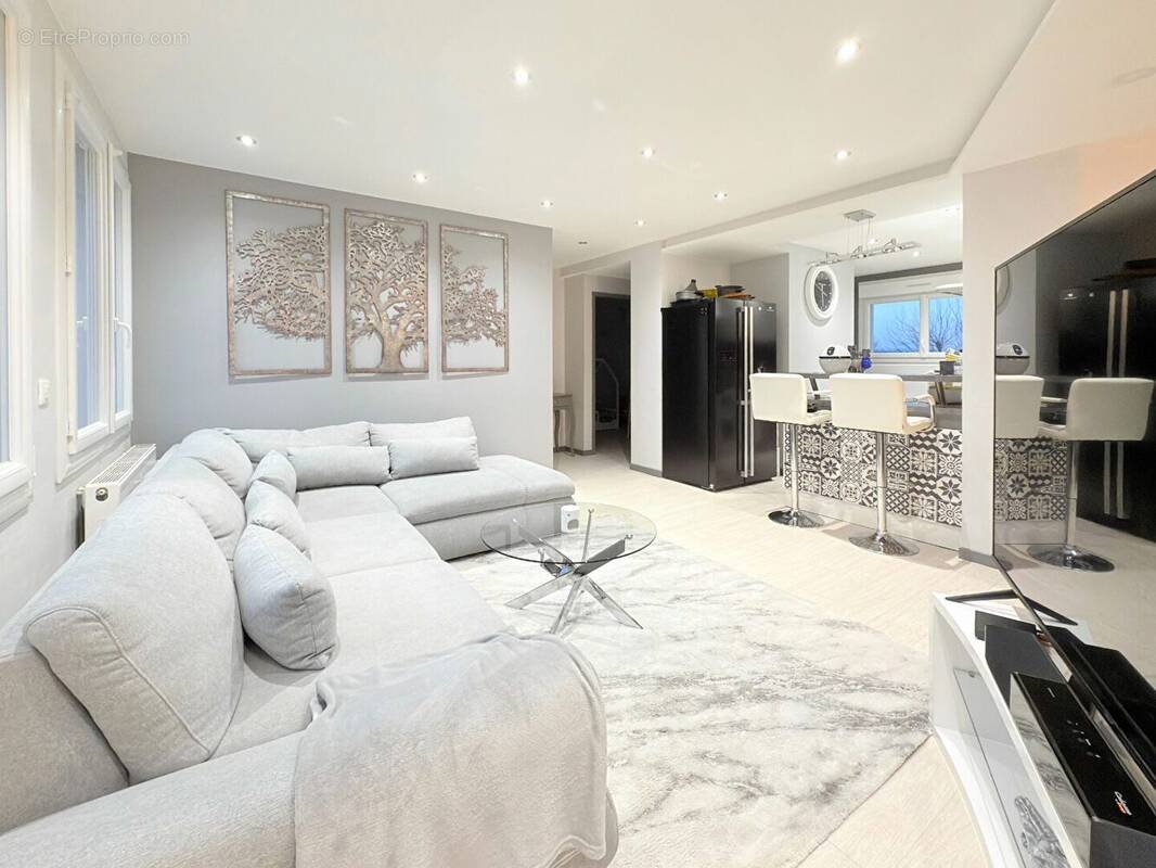 Appartement à CHANTRAINE