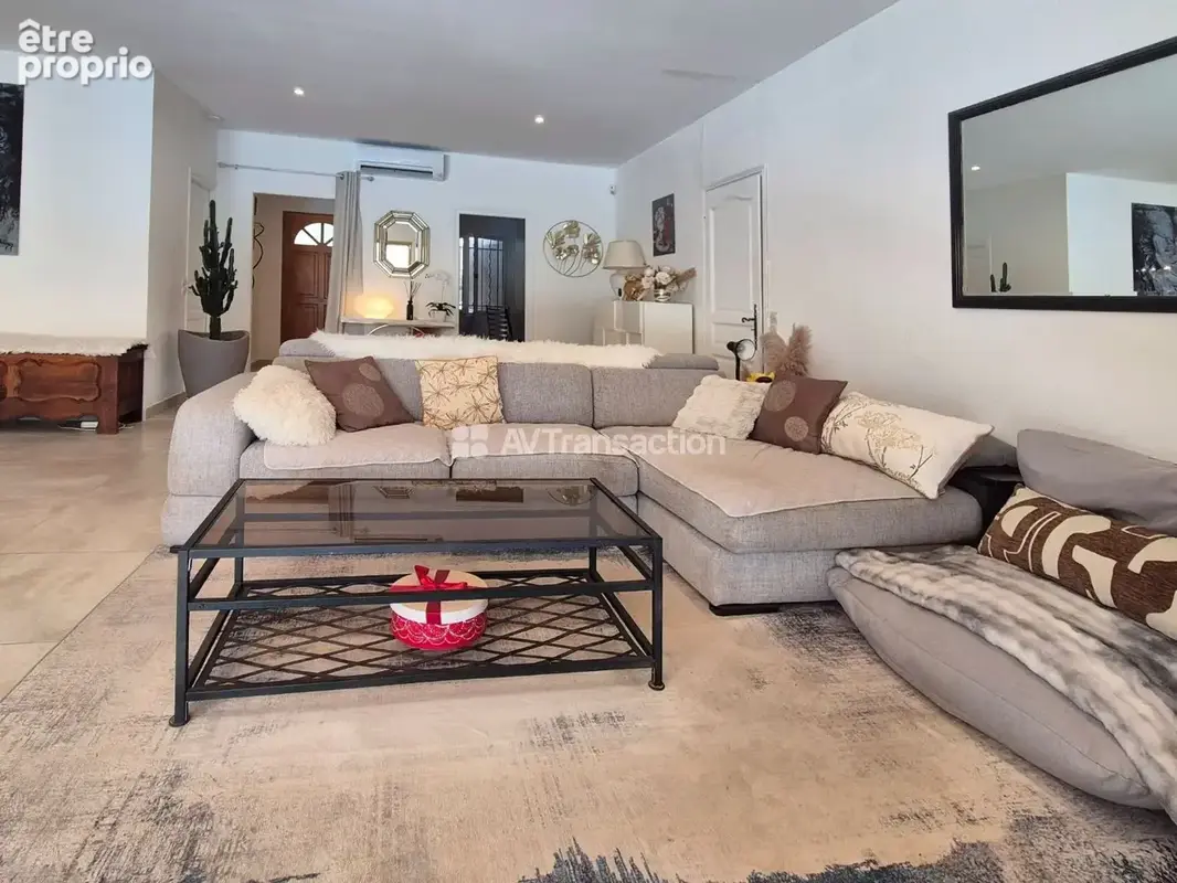 Maison 5 pièces 132 m² à vendre à Les Arcs (83460) - photo 4