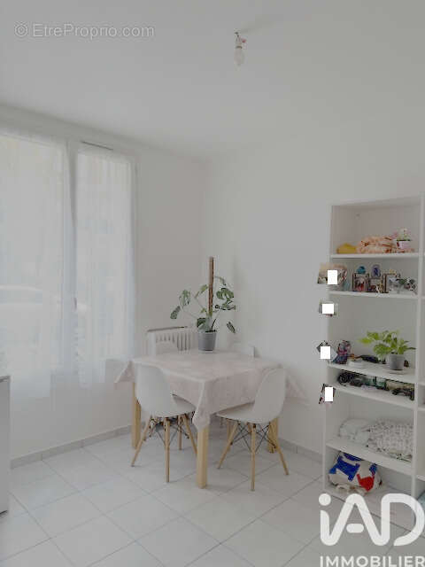 Photo 2 - Appartement à LE BOURGET