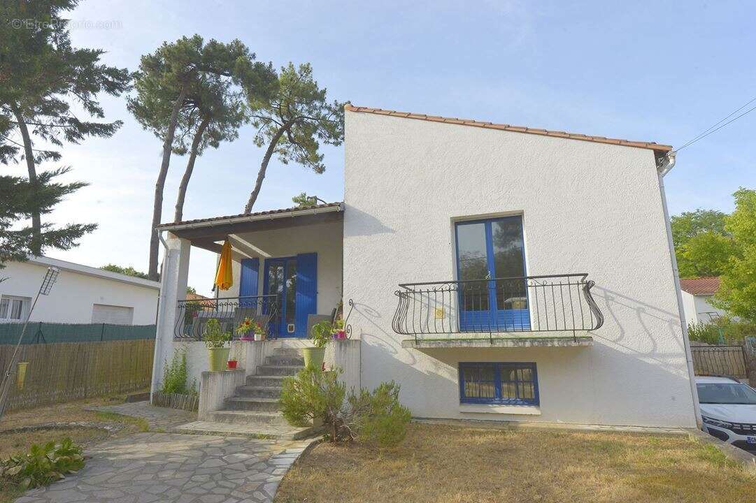 Maison à SAINT-GEORGES-DE-DIDONNE