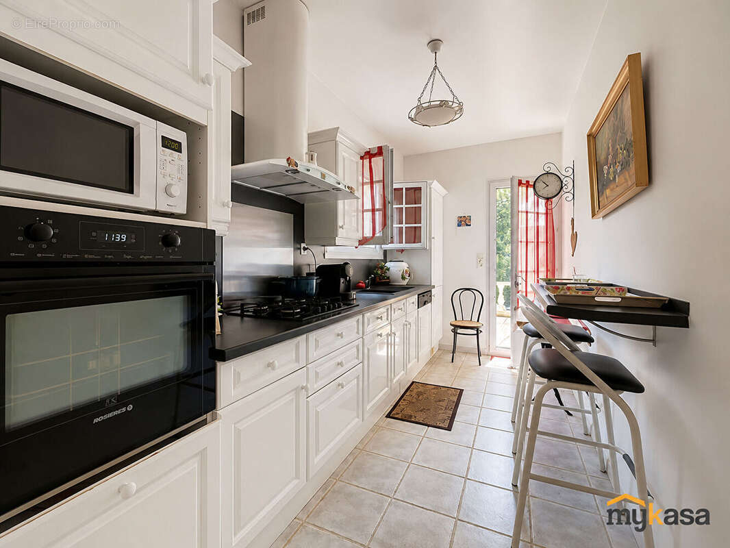 Maison Martigues  6 pièce(s) 218m2 - photo 13