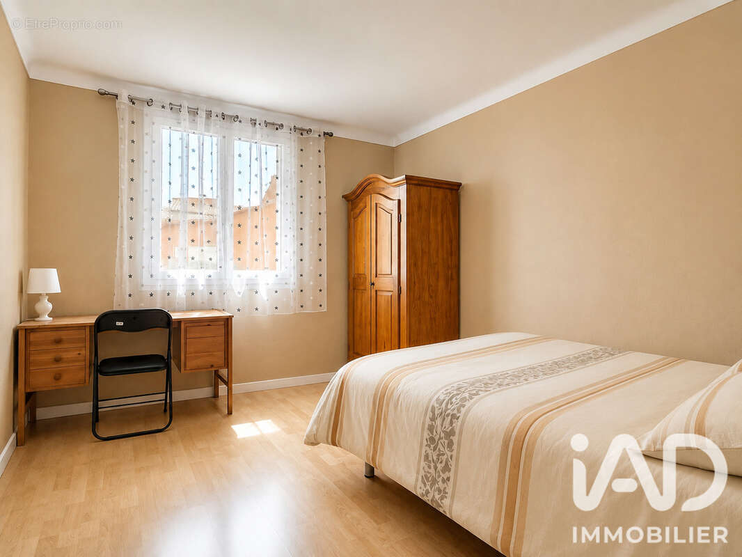 Maison 111 m² à Villeneuve-De-La-Raho  - photo 9
