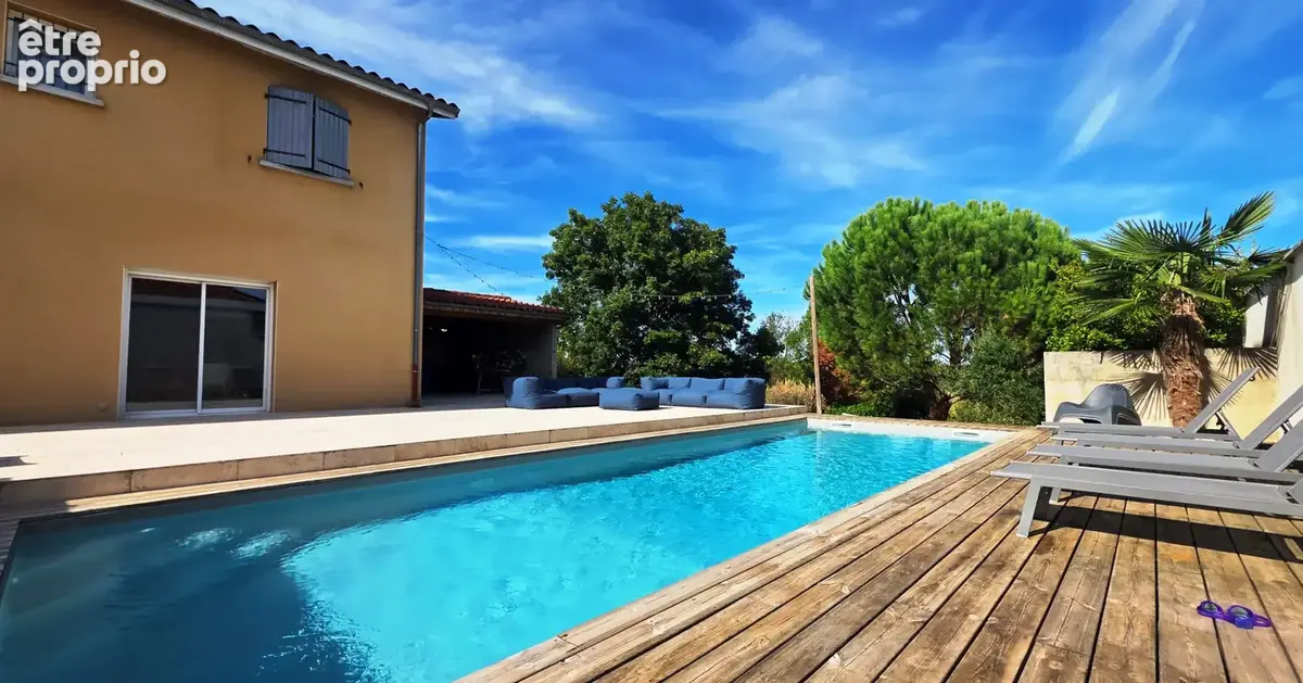 Photo Maison à Saint-Eloi au prix de 500 000€