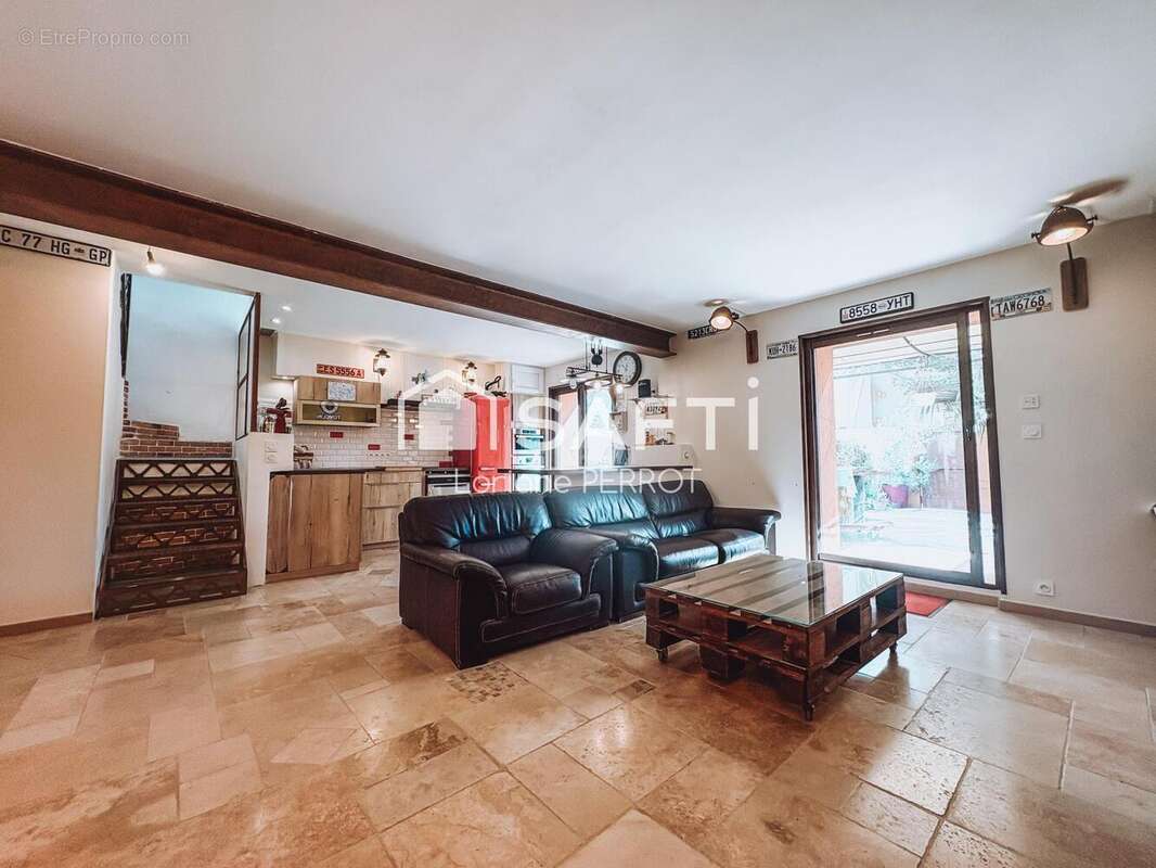 Photo 3 - Maison à VITROLLES