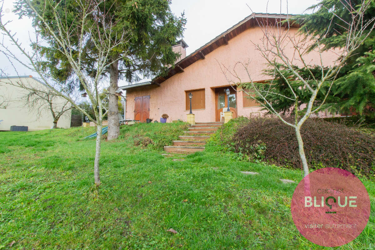 Maison à LAITRE-SOUS-AMANCE