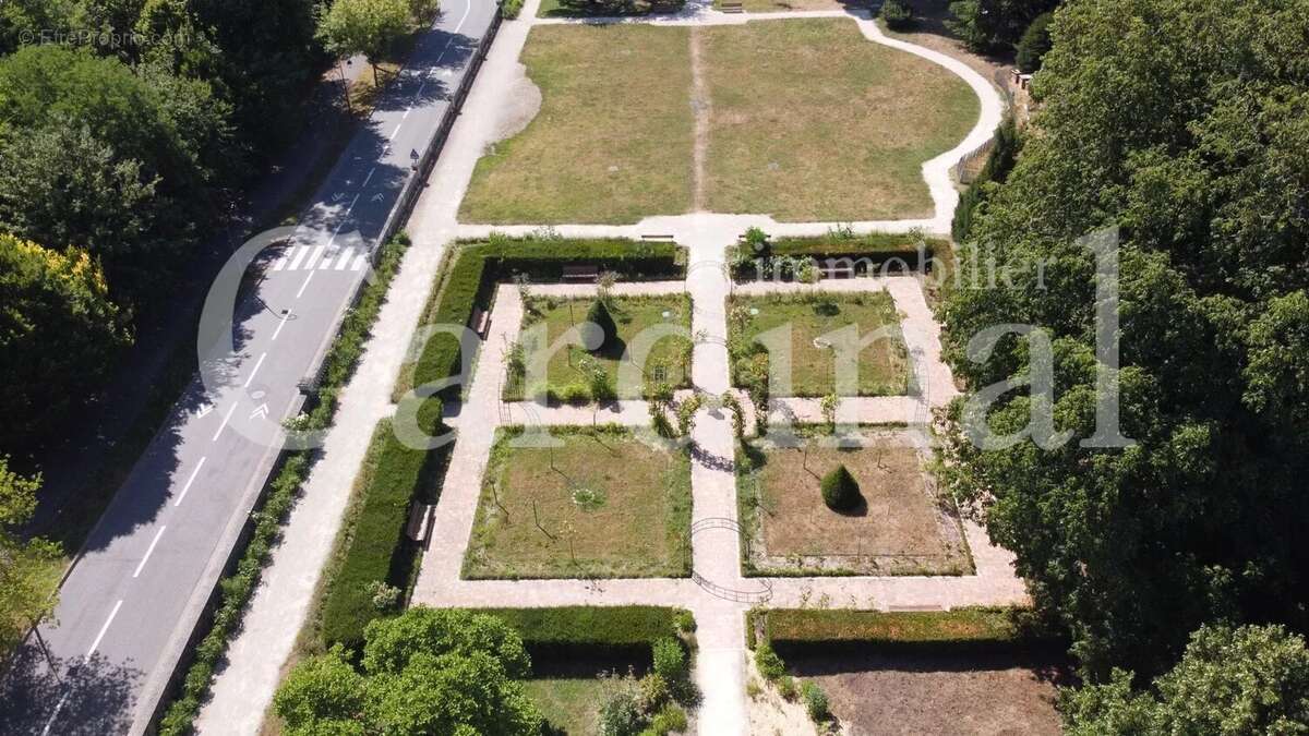 Appartement à NOISY-LE-ROI