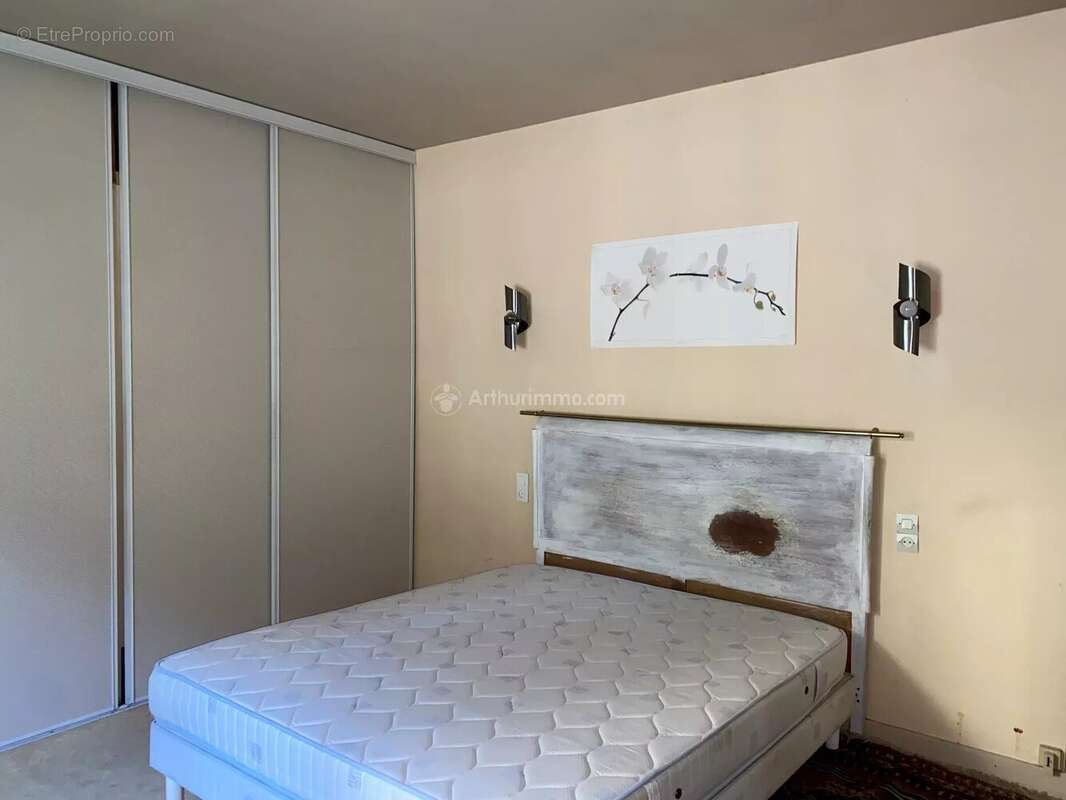 Maison à LA CHARTRE-SUR-LE-LOIR