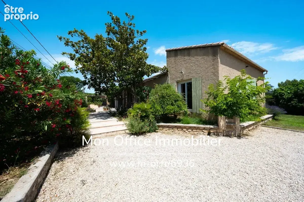 Référence : 6936-AUS - Pertuis - Maison familiale avec dépendance - Jardin et piscine - photo 5