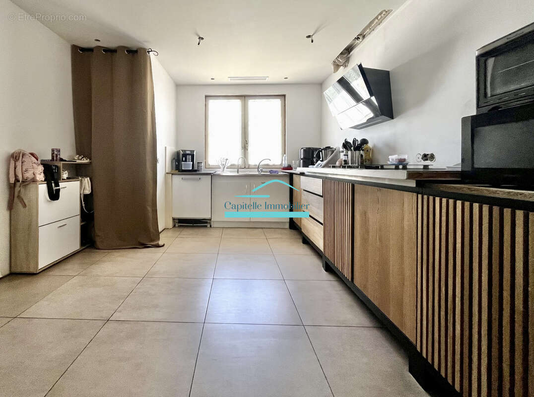 Balaruc  grande villa T5 de 118 m2 avec jardin. - photo 5