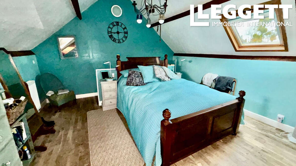 Maison à JUGON-LES-LACS