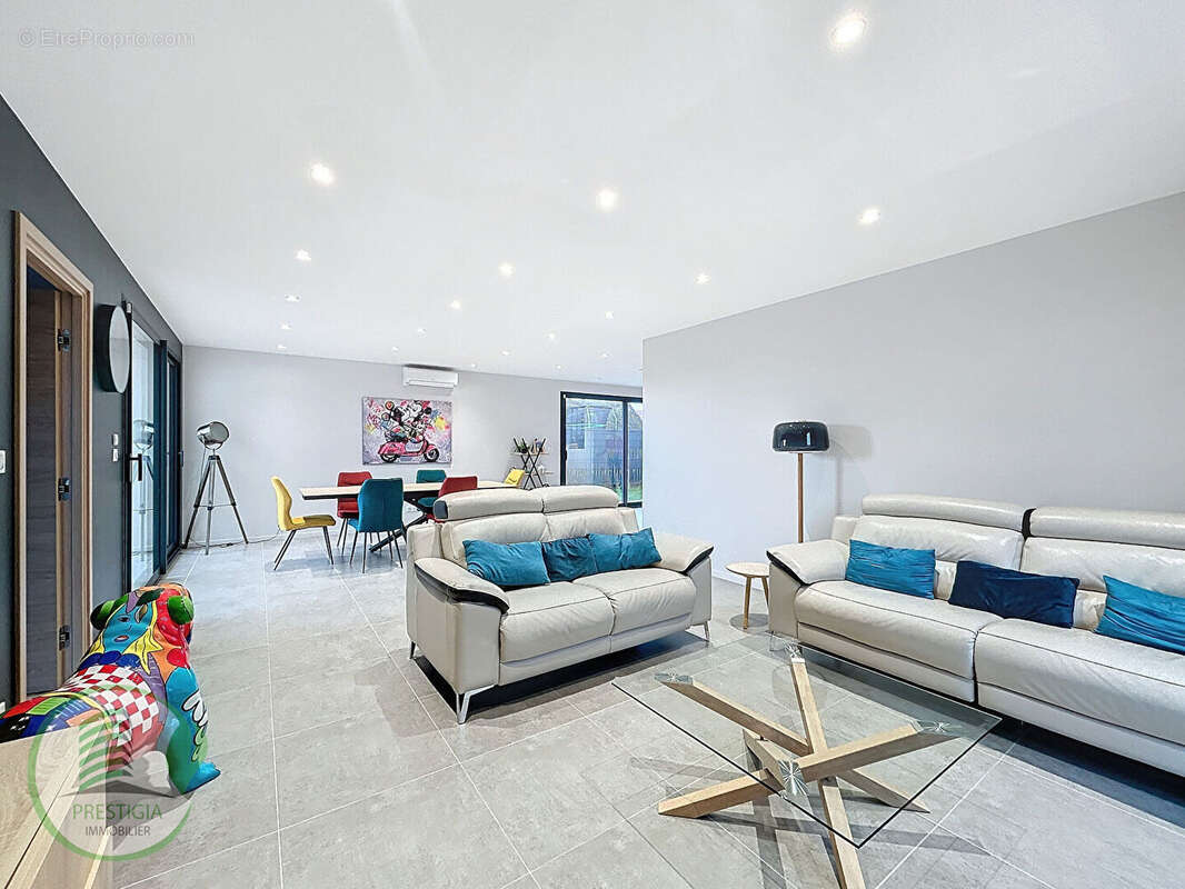 Maison moderne et familiale à vendre - Ormes (10 min de Reims). - photo 2
