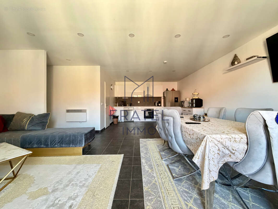 Exclusivité ! T4 de 100m2 vendu loué - photo 2