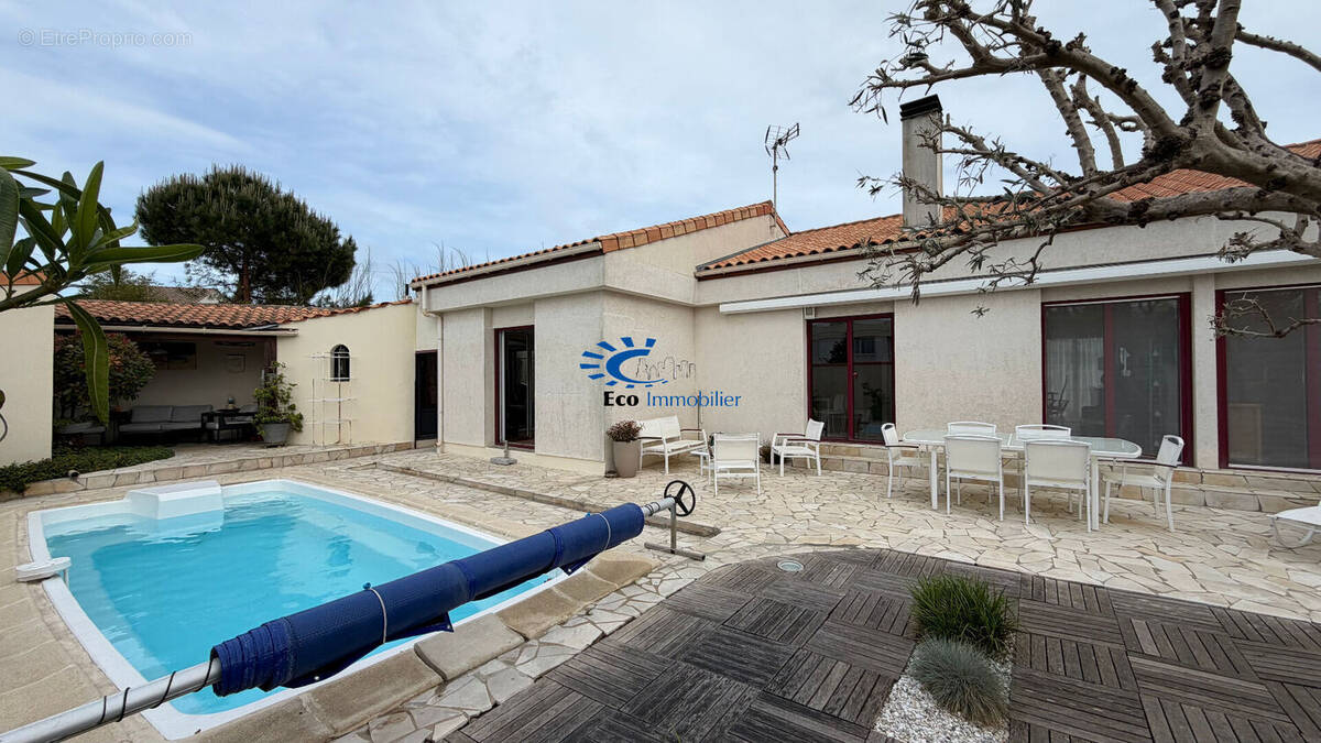 Maison à LA ROCHELLE