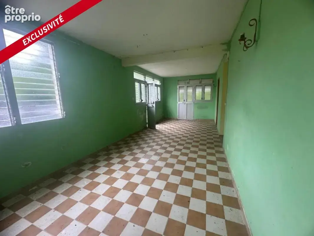 Opportunité rare : deux logements F3 et F4 sur plus de 2 600 m² de terrain ! - photo 5