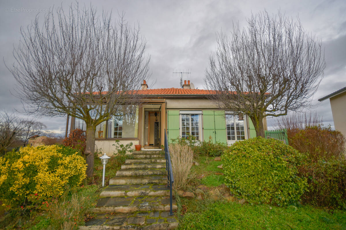 Maison à BRIOUDE