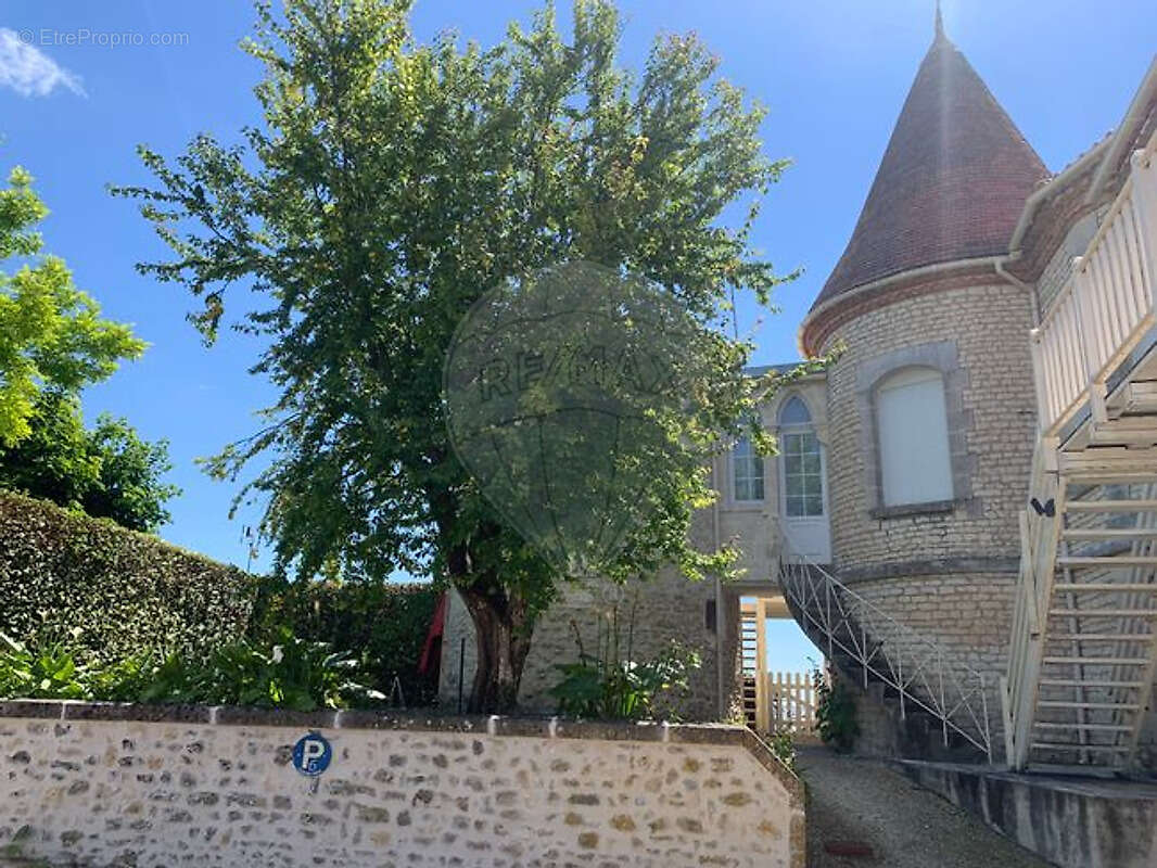 Appartement à MESCHERS-SUR-GIRONDE