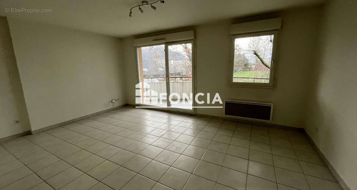 Appartement à VETRAZ-MONTHOUX