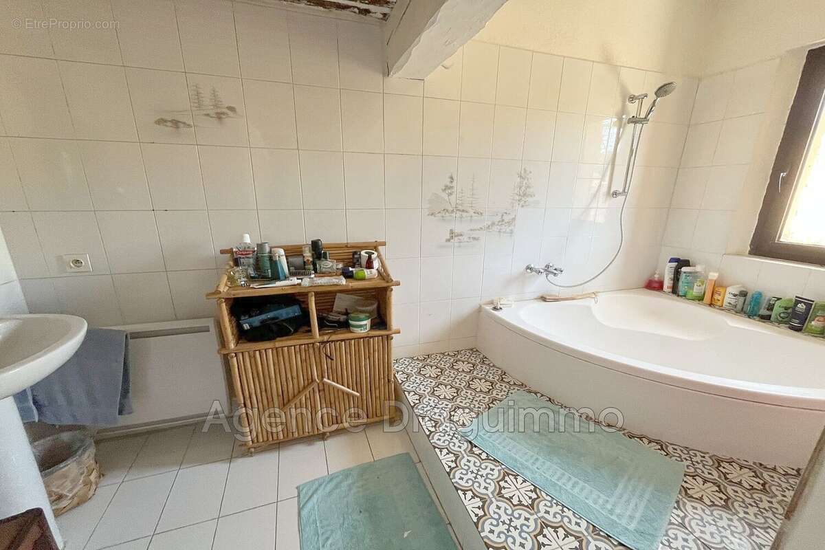 Appartement à DRAGUIGNAN