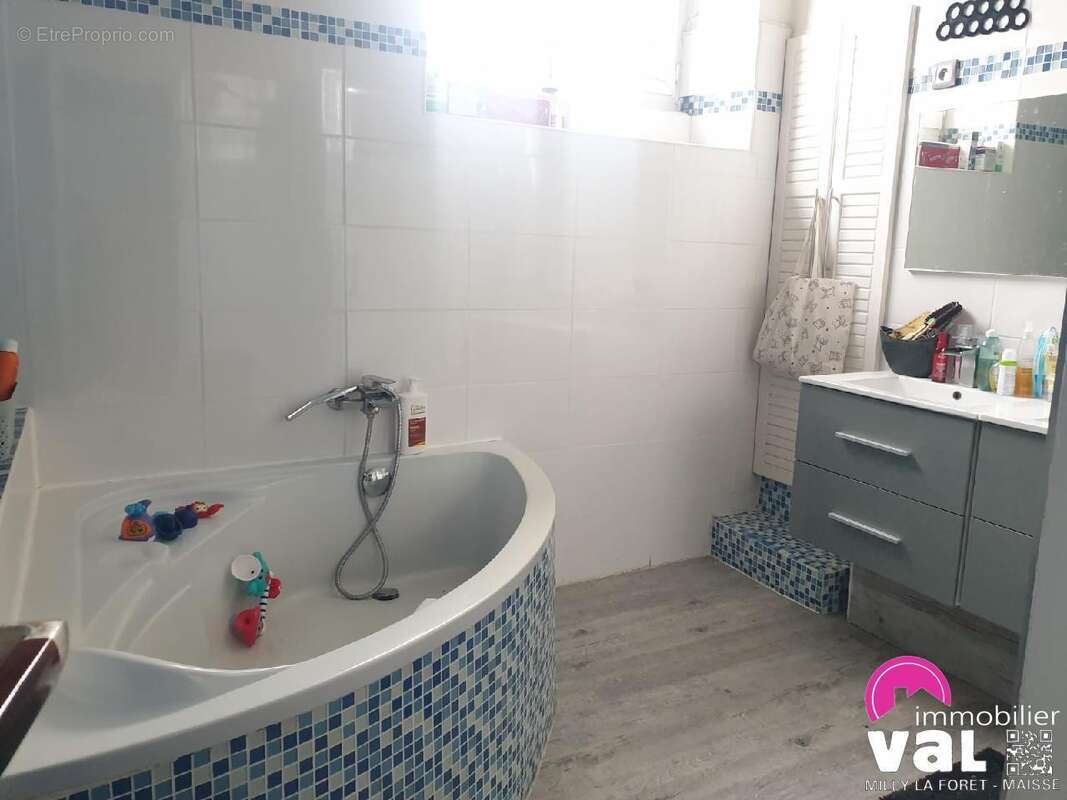 Appartement à MALESHERBES