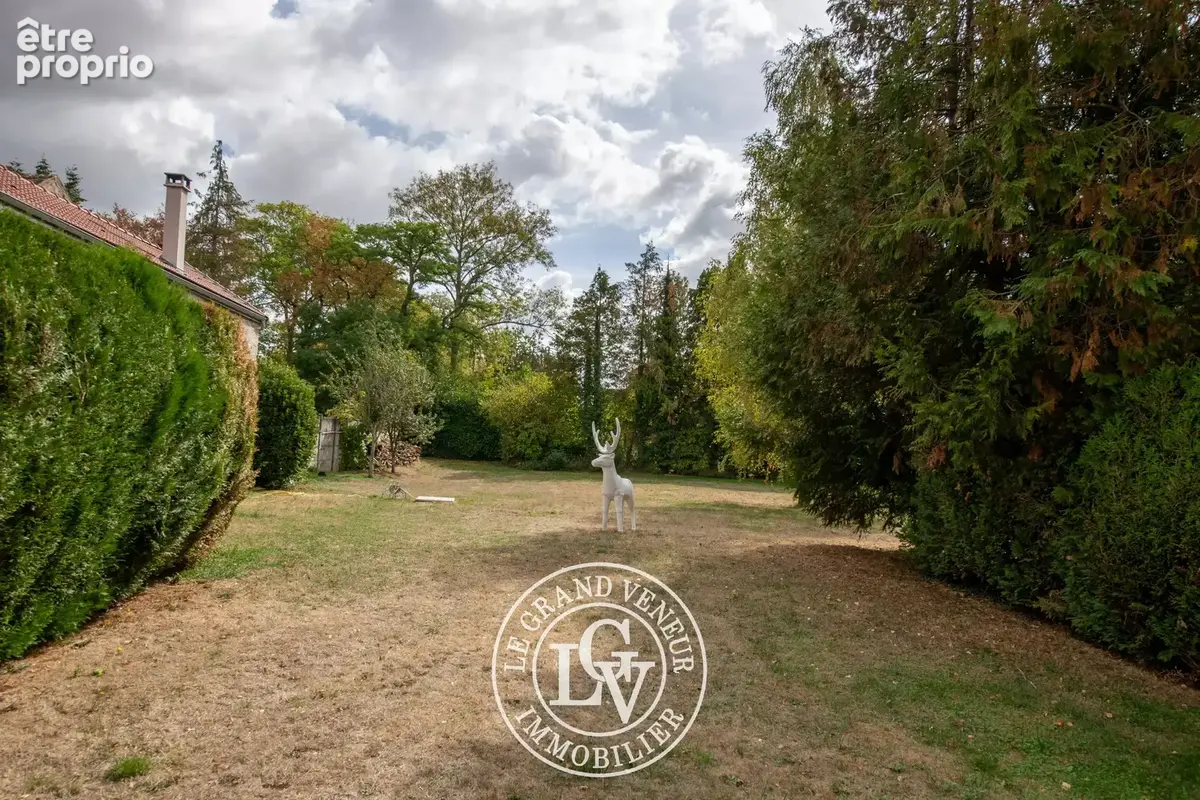 Proche fontainebleau - propriété de caractère avec piscine et maison de gardien sur un beau terrain de 5 500 m² - photo 28