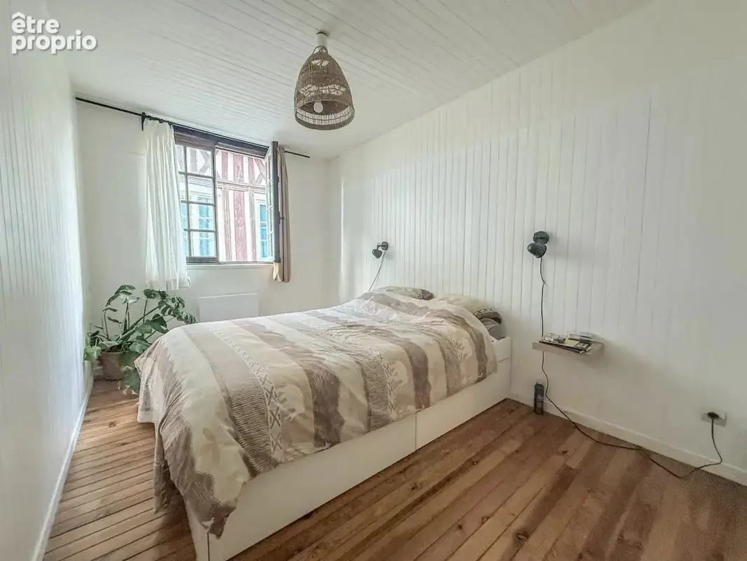 Rouen hyper-centre – T2 meublé de 36 m² – Rue piétonne – Investissement locatif - photo 2