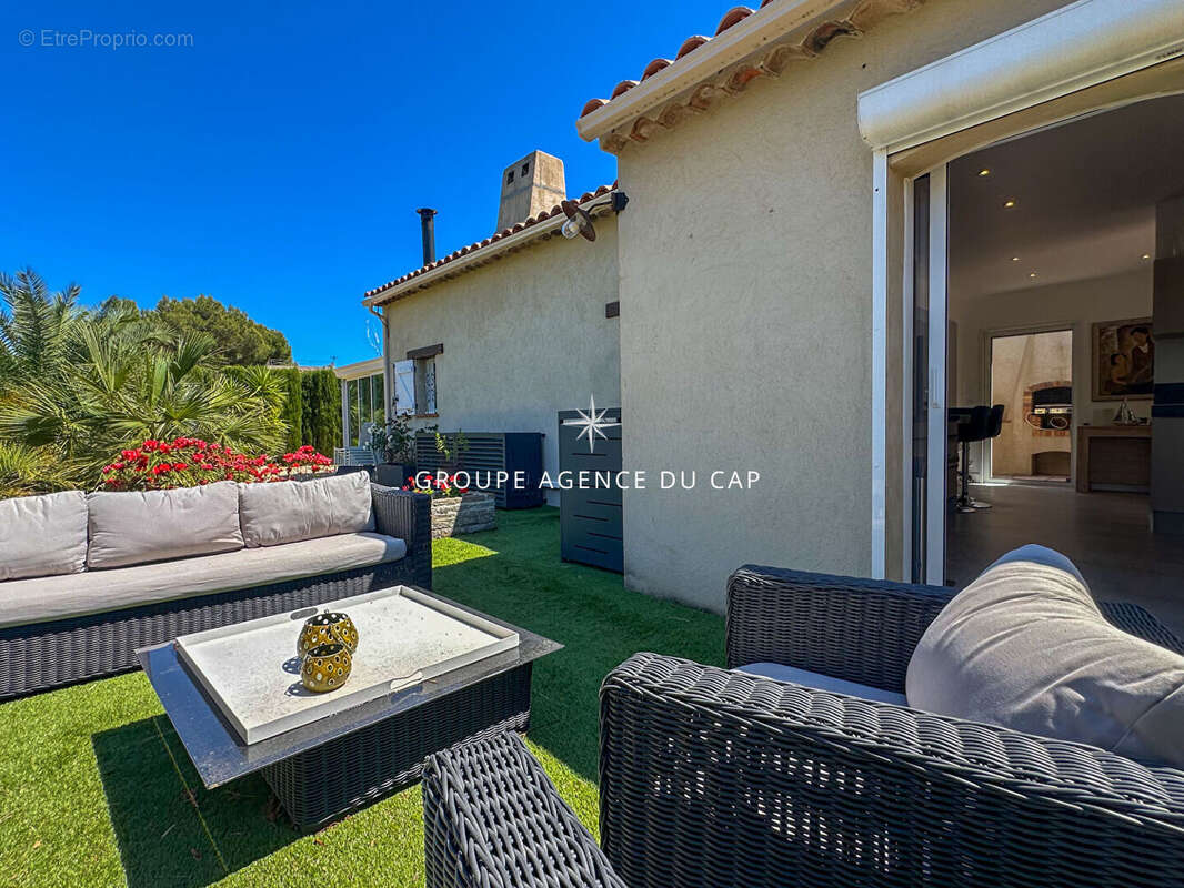 Maison à LES ISSAMBRES