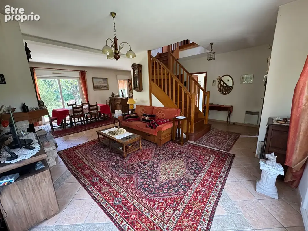 Jolie maison traditionnelle proche Forêt Gambaiseuil 6 pièces  155.5 m2 - photo 5