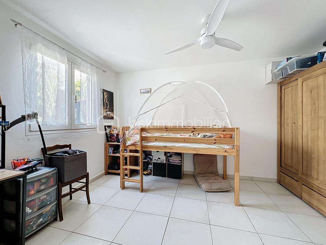 Ensemble immobilier villa et ses deux locatifs vue mer - photo 13
