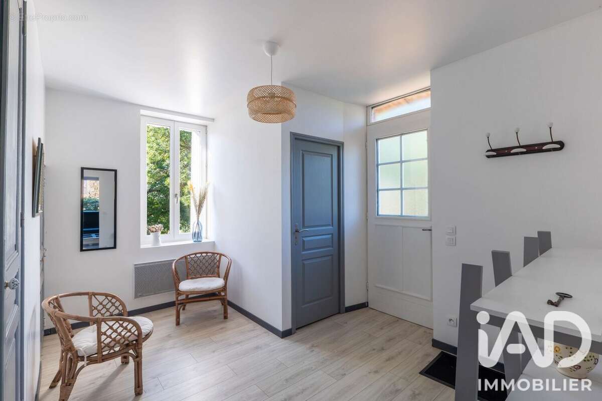 Maison 106 m² à Chassignolles  - photo 9