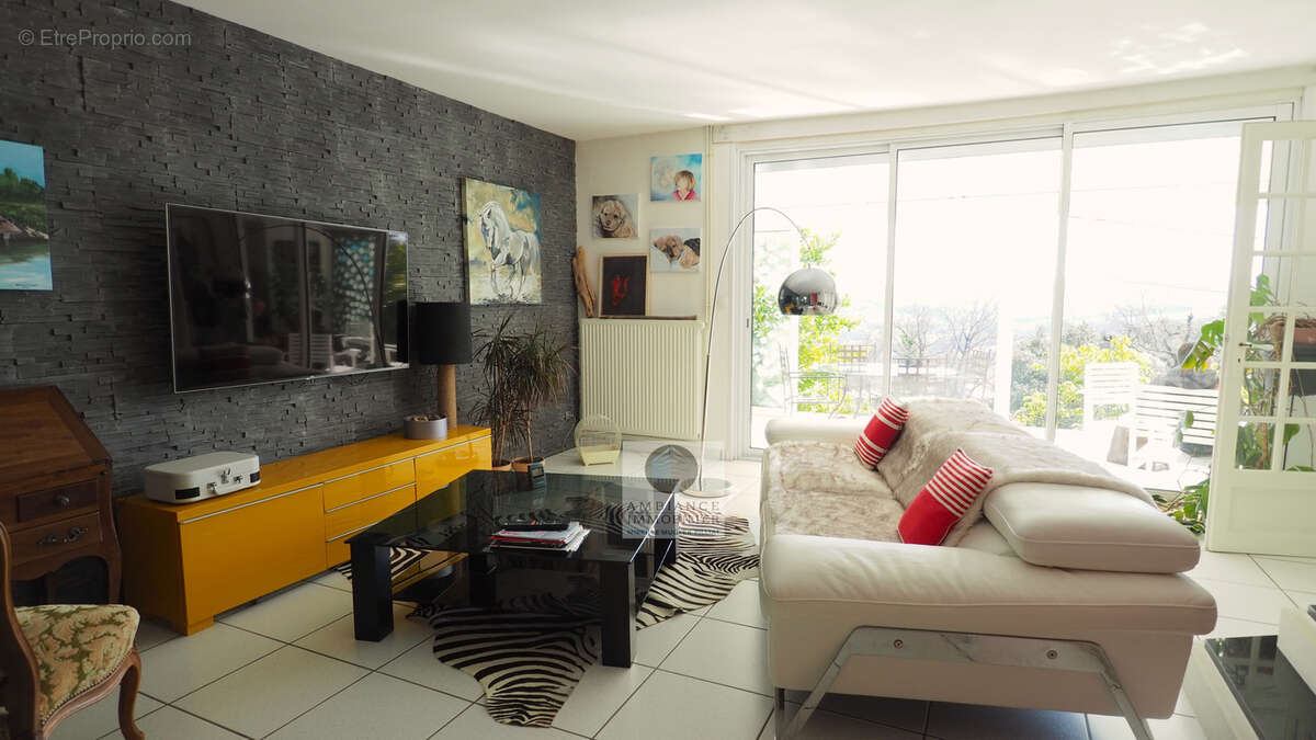 Maison à SAINT-PERAY