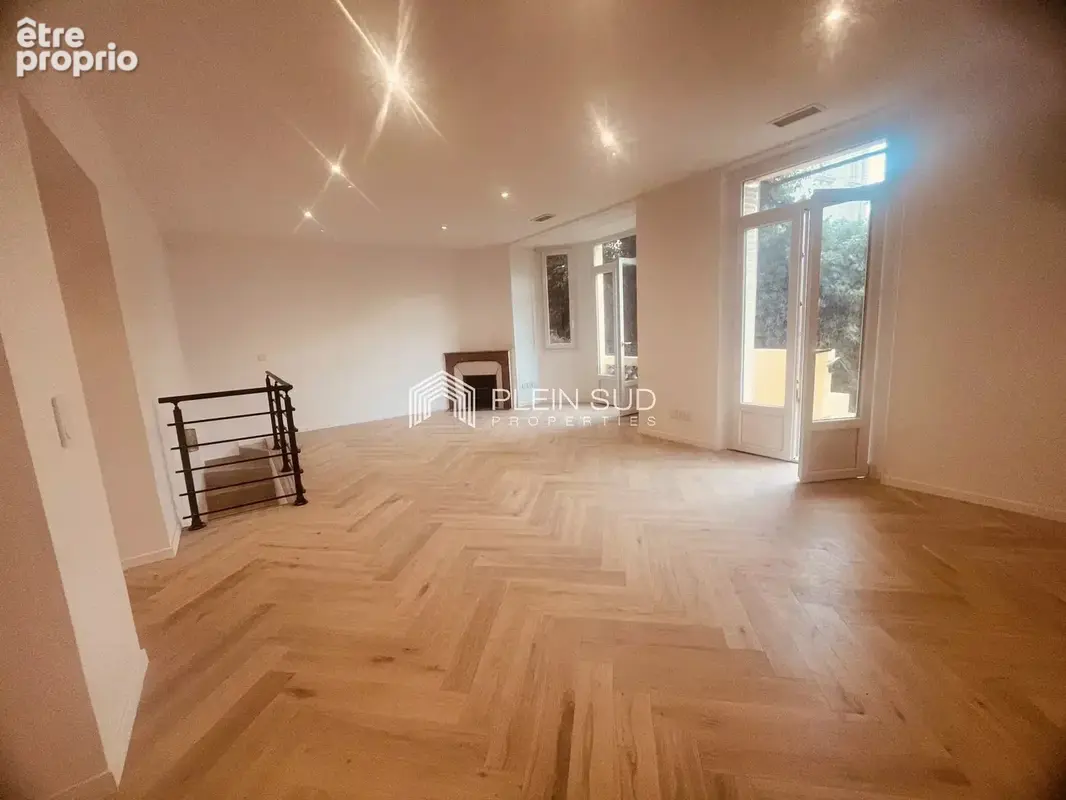 Cannes, superbe appartement 5 pièces. Immeuble Art deco - photo 6