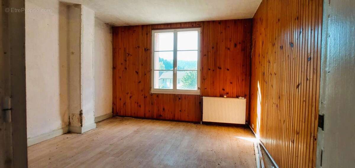 Maison à BROTTE-LES-LUXEUIL