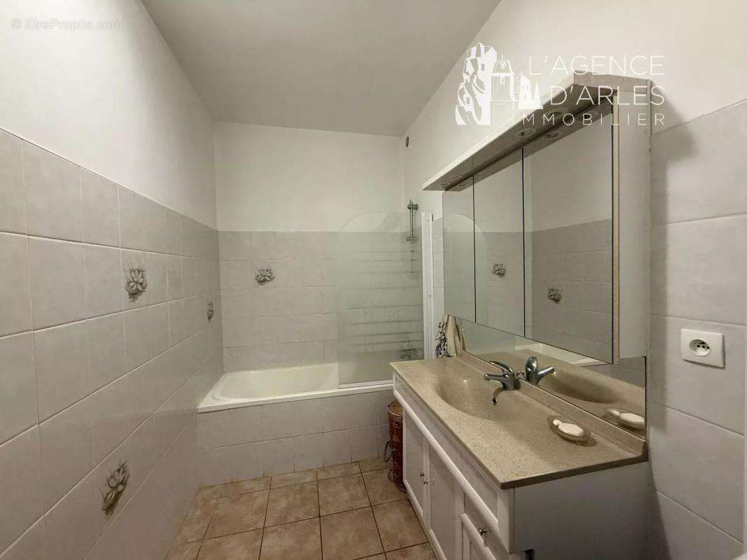 Appartement à ARLES