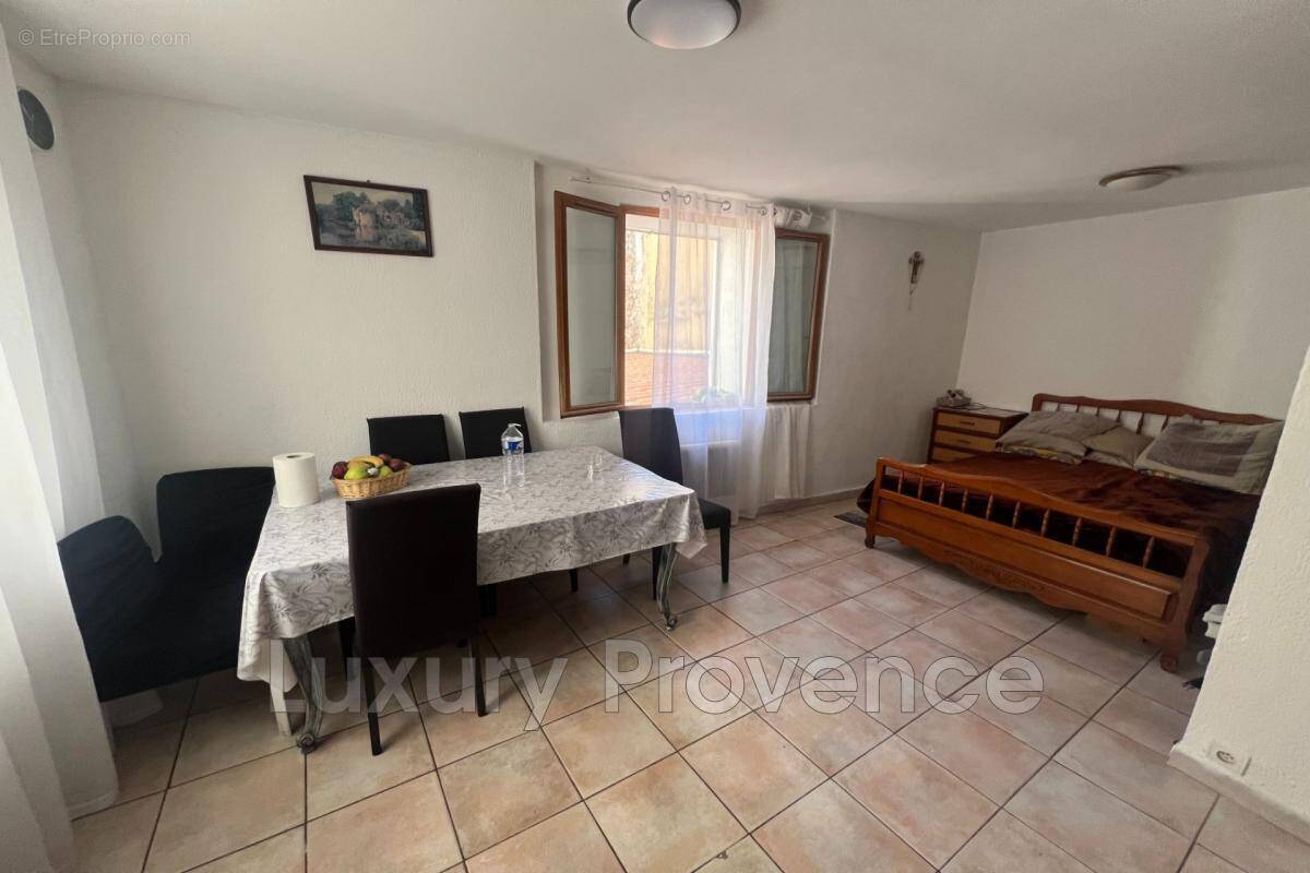 Appartement à GARDANNE