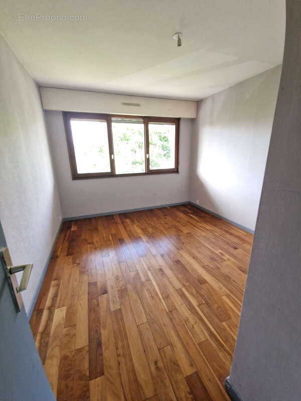 Appartement à FERNEY-VOLTAIRE