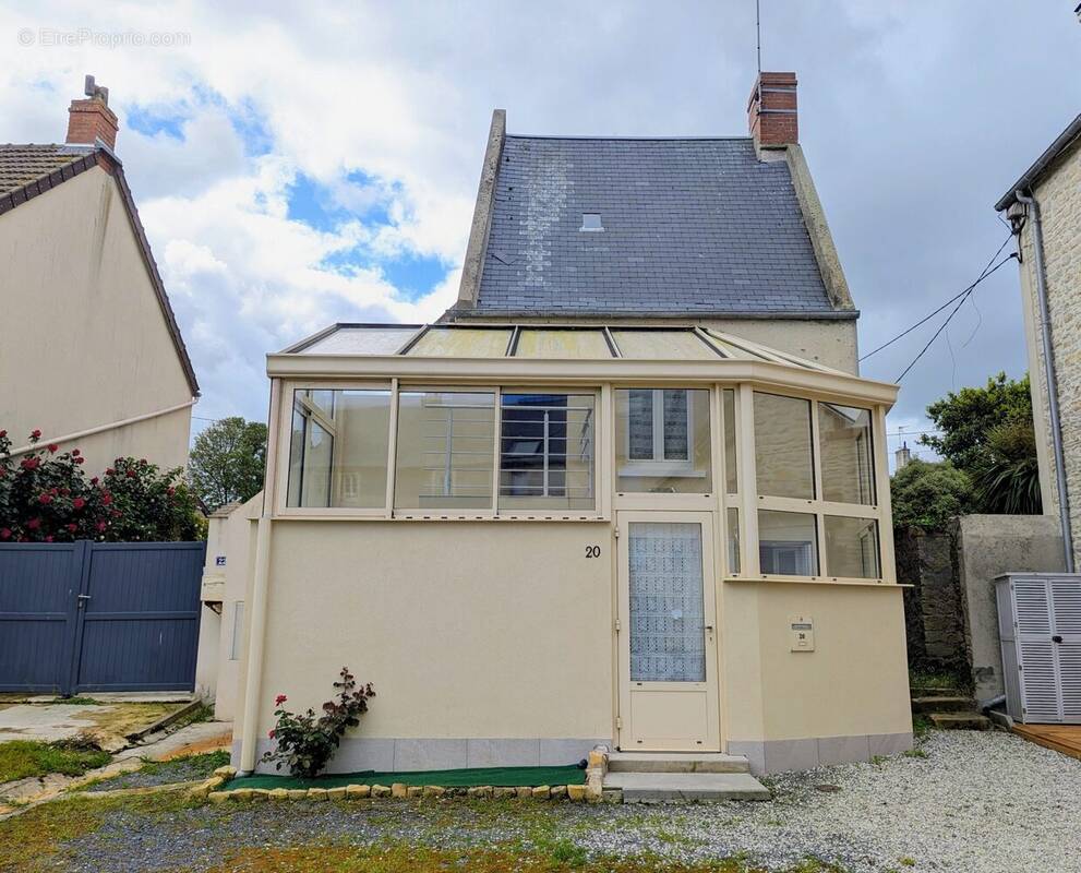 Maison à GRANDCAMP-MAISY