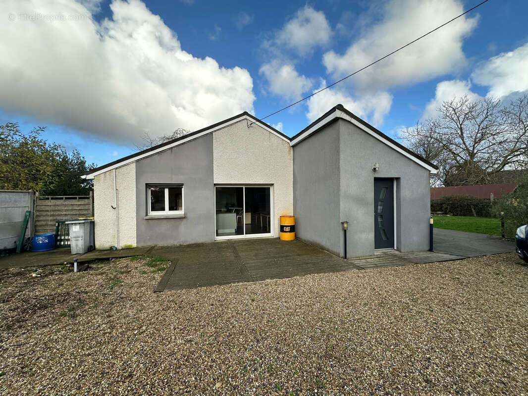 Maison à VOISCREVILLE